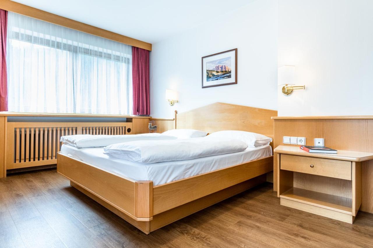 Hotel Vernel Santa Cristina Val Gardena Ngoại thất bức ảnh