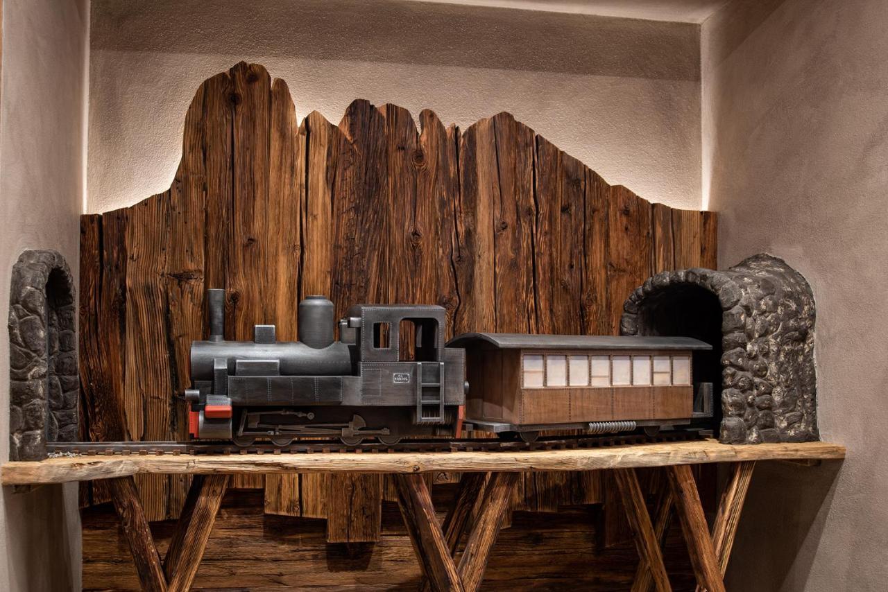 Hotel Vernel Santa Cristina Val Gardena Ngoại thất bức ảnh