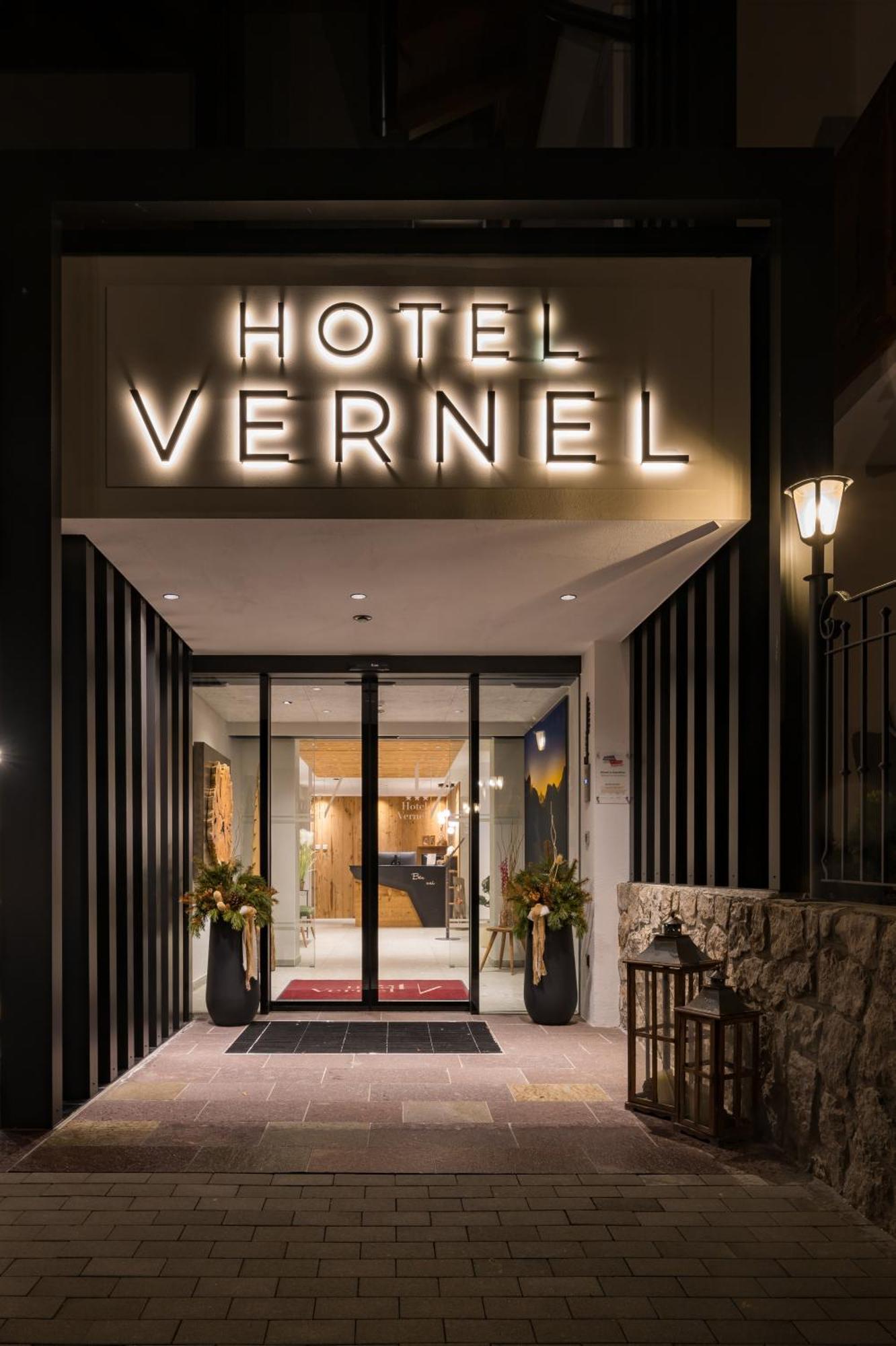Hotel Vernel Santa Cristina Val Gardena Ngoại thất bức ảnh
